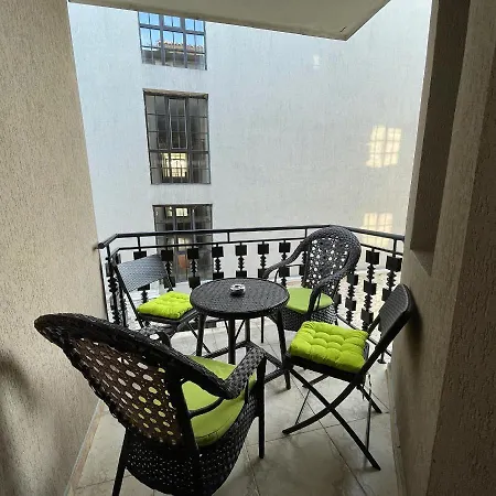 Apartman In The Cliff & **** Obzor