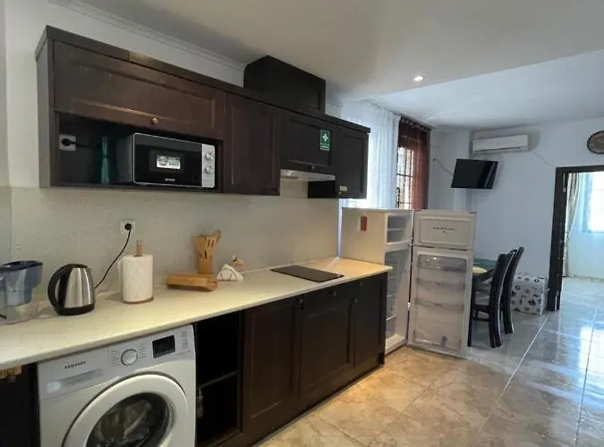 Lejlighed In The Cliff & **** *